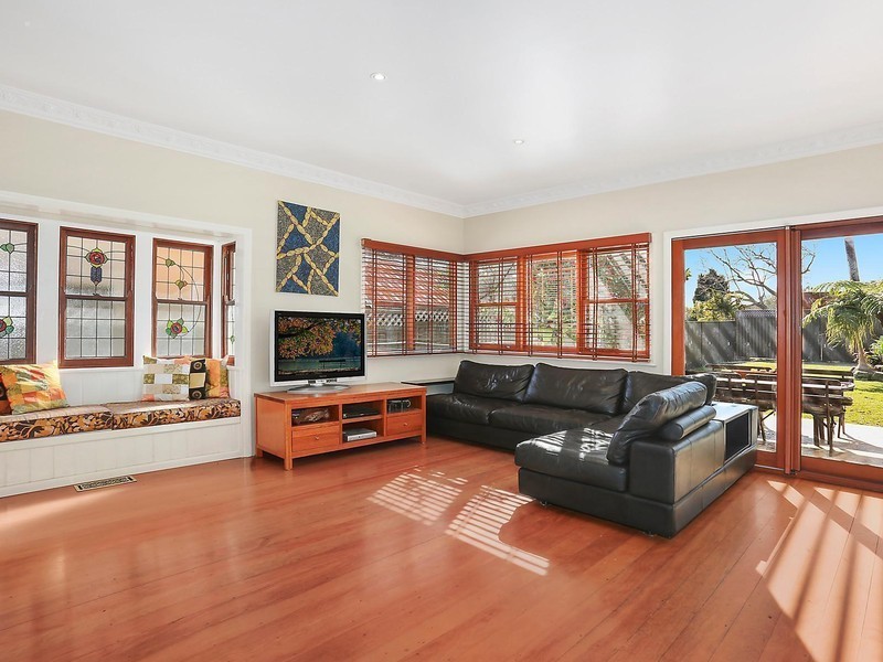 17 Lansdowne Street, Bardwell Valley NSW 2207