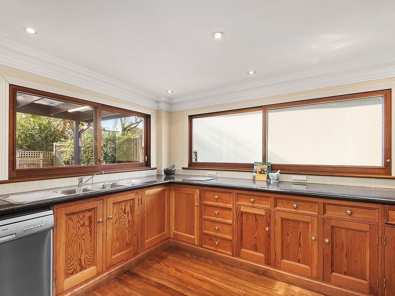 219 New Canterbury Road, Lewisham NSW 2049