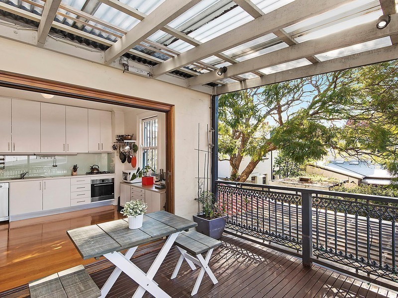 219 New Canterbury Road, Lewisham NSW 2049
