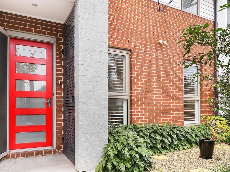 49 Grove Street, St Peters NSW 2044