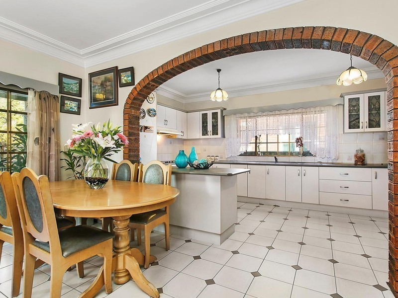 4 Burlington Avenue, Earlwood NSW 2206