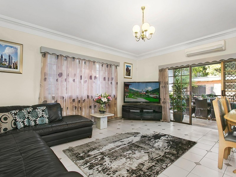 4 Burlington Avenue, Earlwood NSW 2206