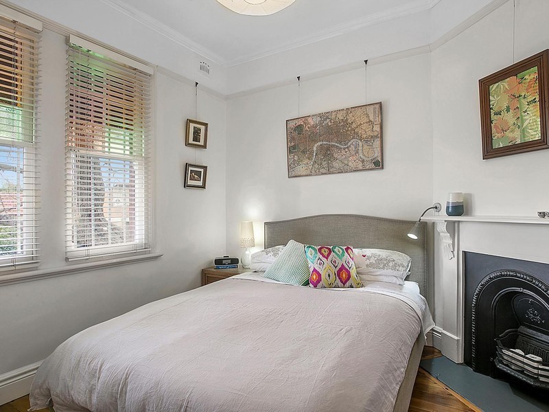 129 Petersham Road, Marrickville NSW 2204