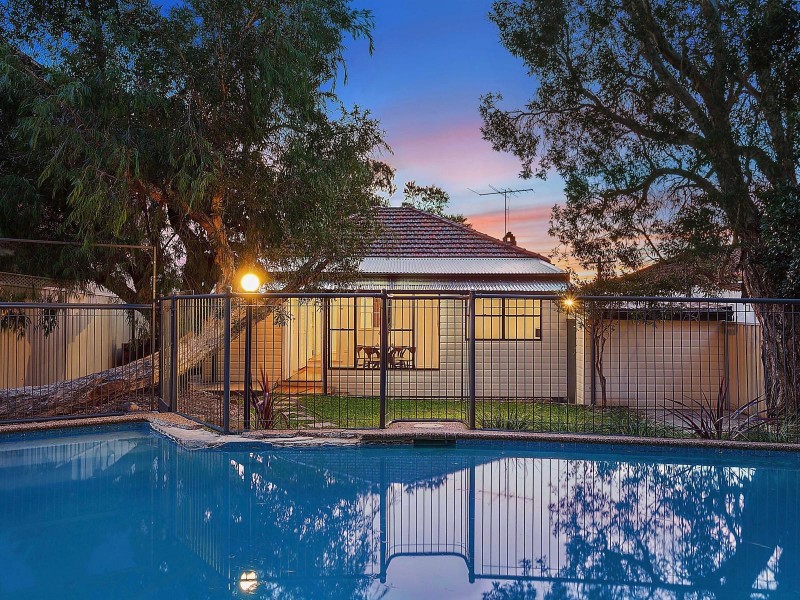 28 River Street, Earlwood NSW 2206