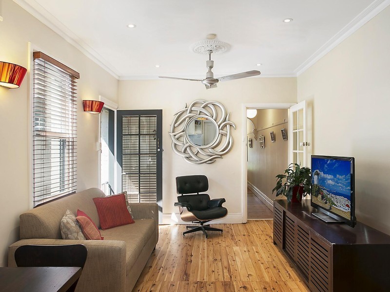6 Marmion Street, Camperdown NSW 2050