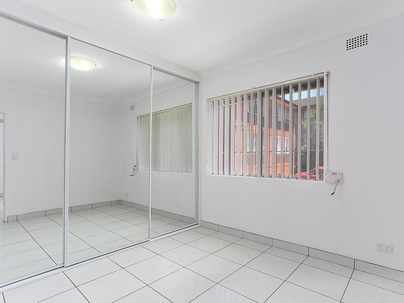 10/5 Fairmount Street, Lakemba NSW 2195