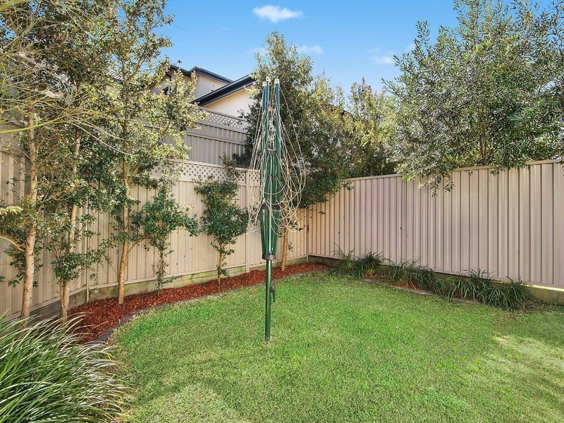4 Pine Avenue, Earlwood NSW 2206