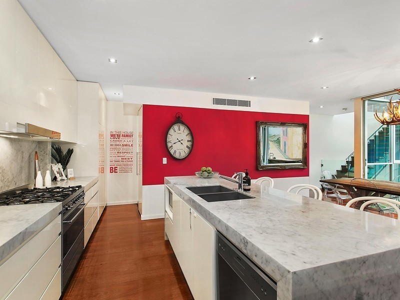 10/10 Emma Street, Leichhardt NSW 2040