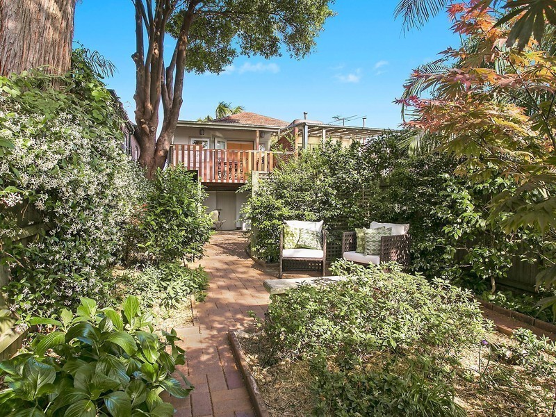 32 Wemyss Street, Enmore NSW 2042