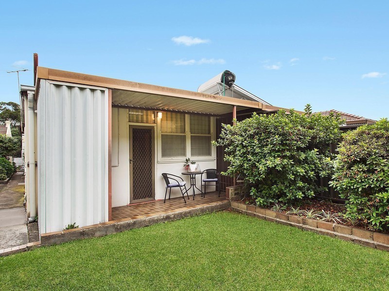 73 Edinburgh Road, Marrickville NSW 2204