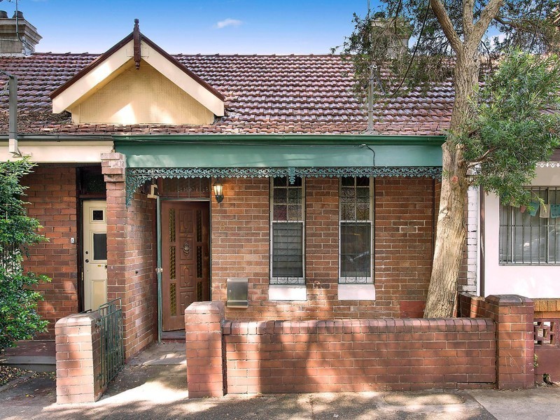 6 Roberts Street, Camperdown NSW 2050