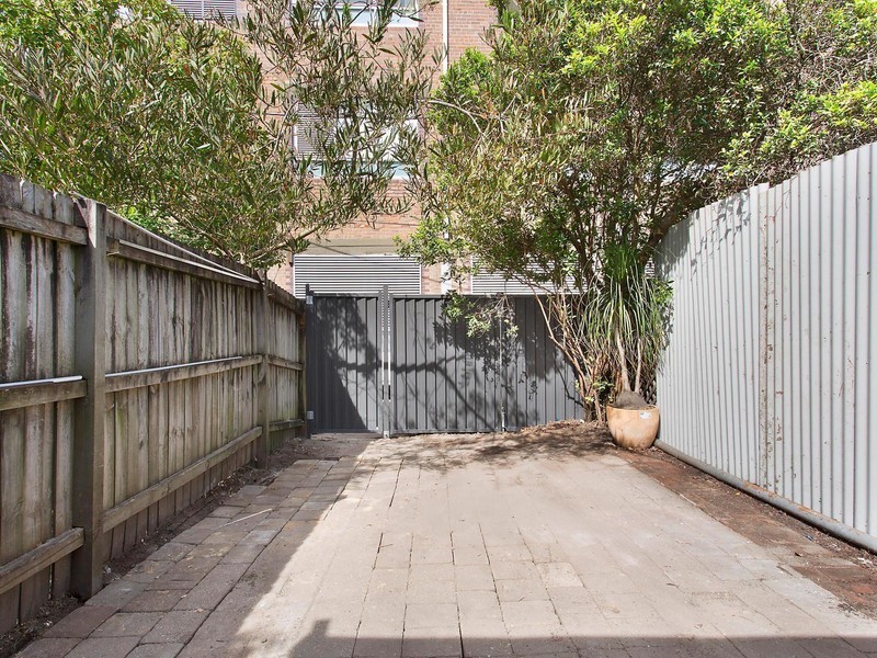 6 Roberts Street, Camperdown NSW 2050