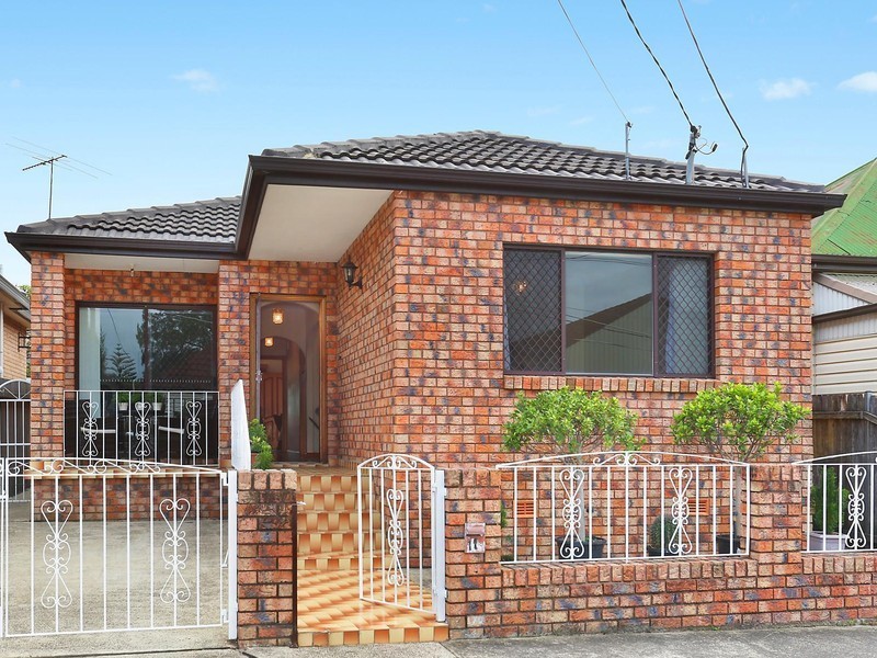 11 Wentworth Street, Tempe NSW 2044