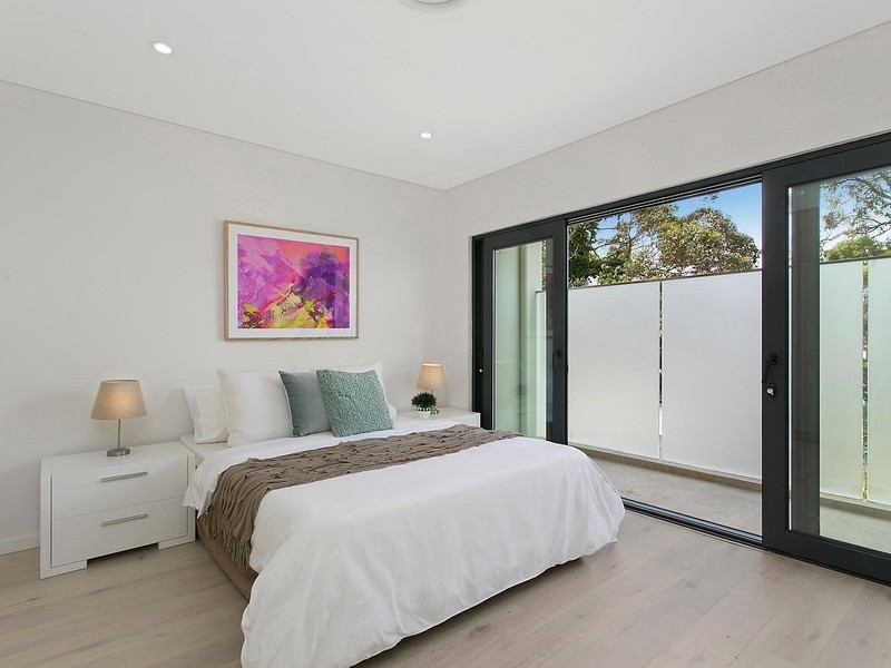 11 Sutherland Street, St Peters NSW 2044