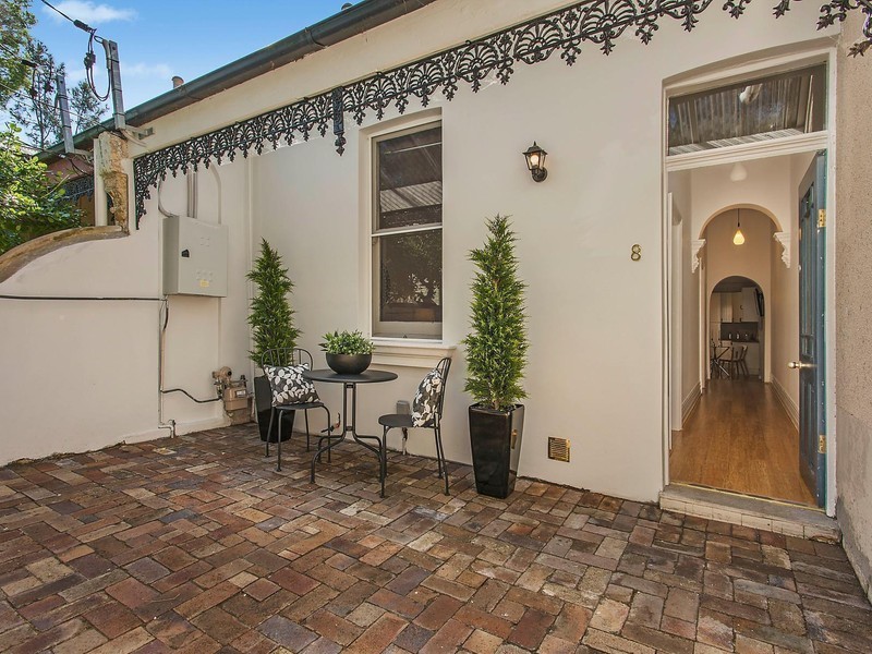 8 Eton Street, Camperdown NSW 2050