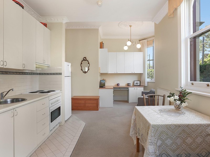 6/12 Elizabeth Street, Ashfield NSW 2131