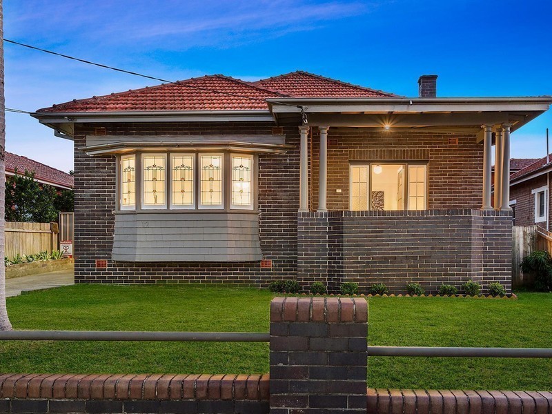 12 Fricourt Avenue, Earlwood NSW 2206