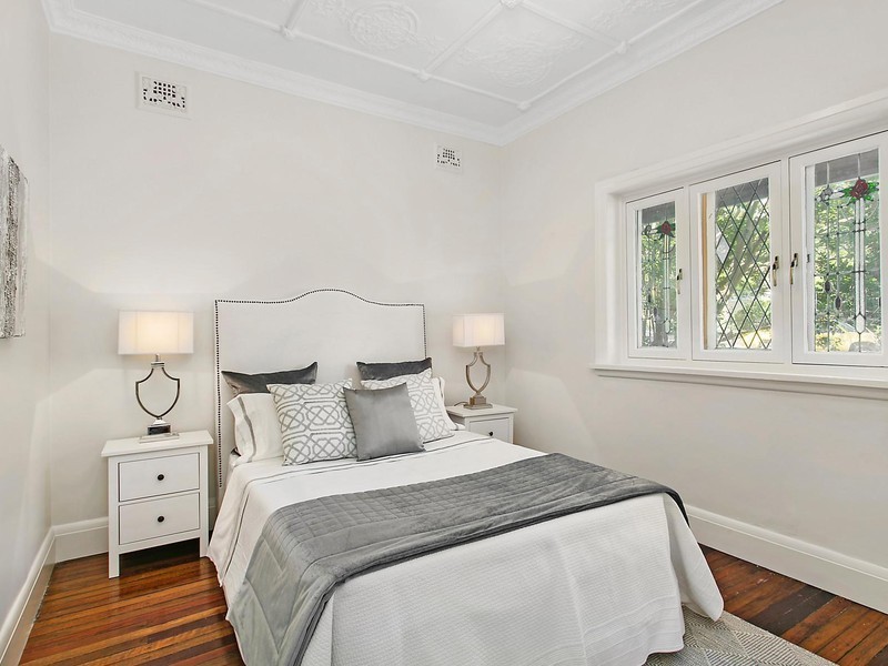 8 Browns Avenue, Enmore NSW 2042