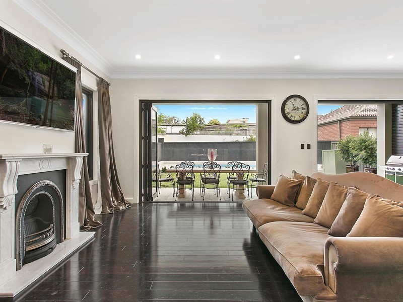 18 Main Street, Earlwood NSW 2206