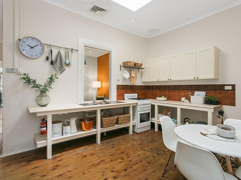 154 Corunna Road, Stanmore NSW 2048