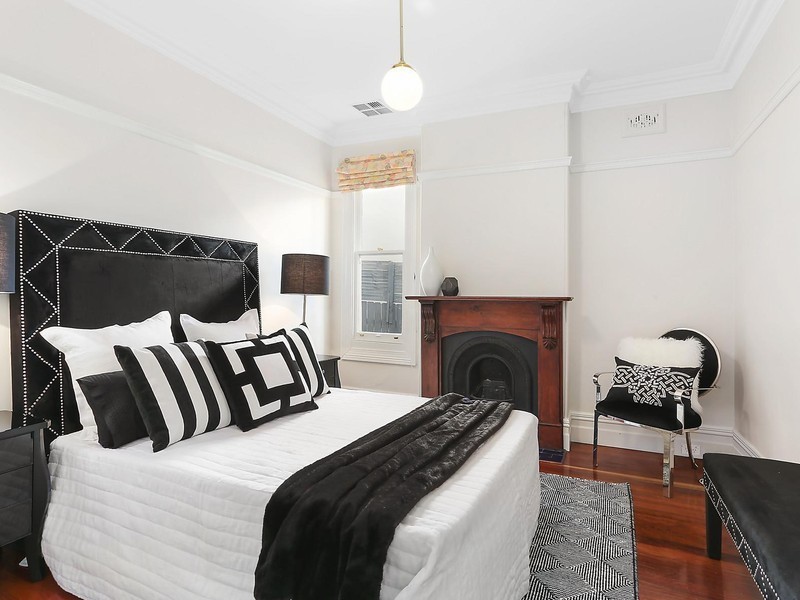 21 Jubilee Street, Lewisham NSW 2049