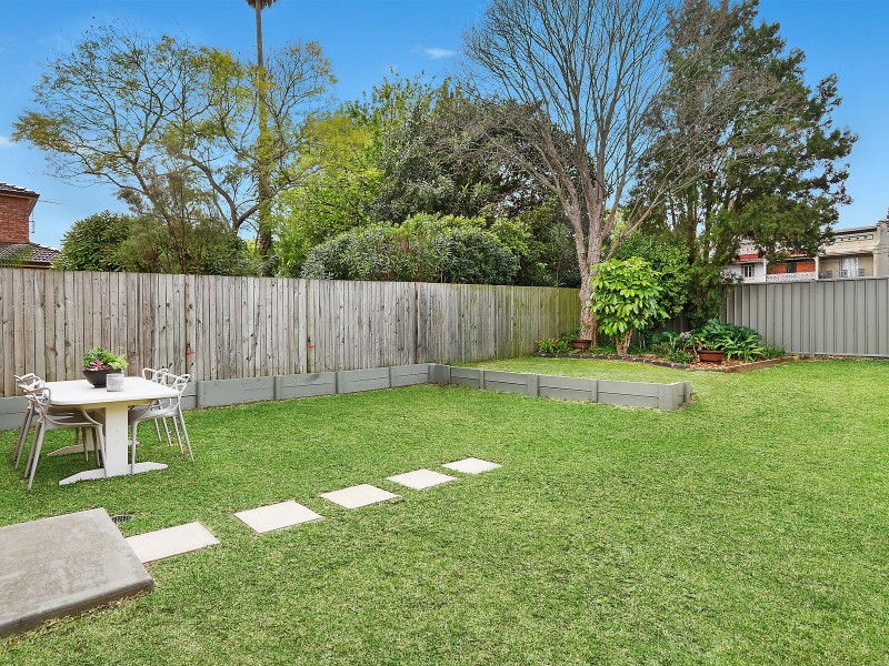 8 Vine Street, Ashfield NSW 2131