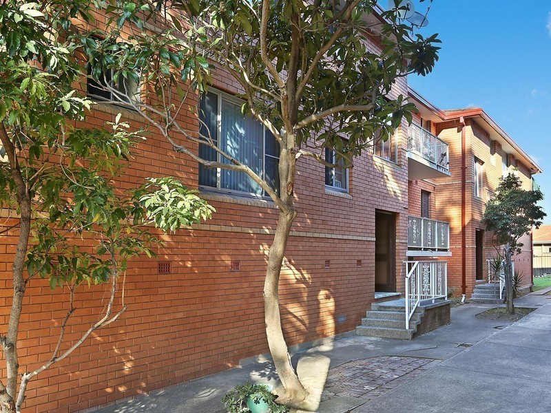 8/35 Bexley Road, Campsie NSW 2194