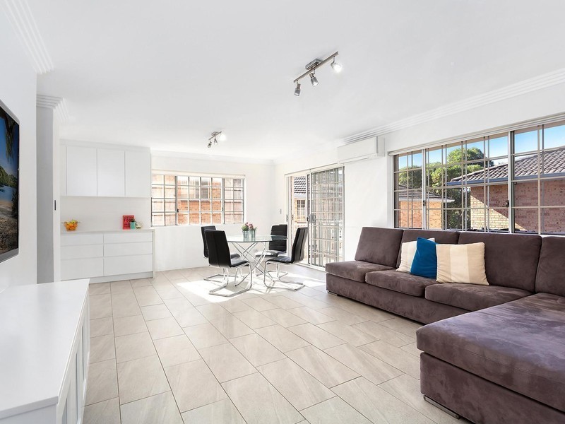 20/121 Riverview Road, Earlwood NSW 2206