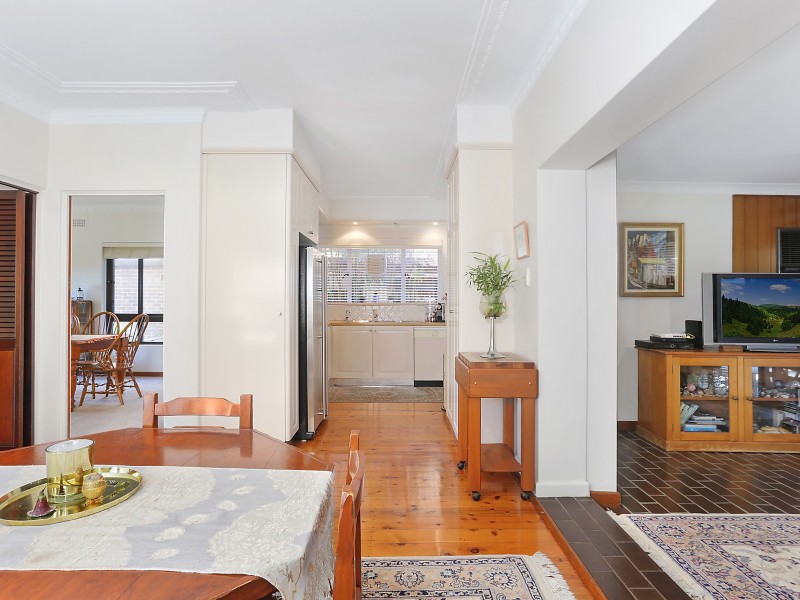 19 Hocking Avenue, Earlwood NSW 2206