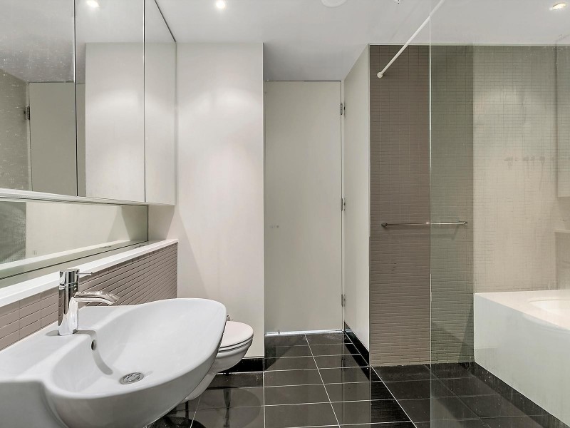 C602/3 Sterling Circuit, Camperdown NSW 2050