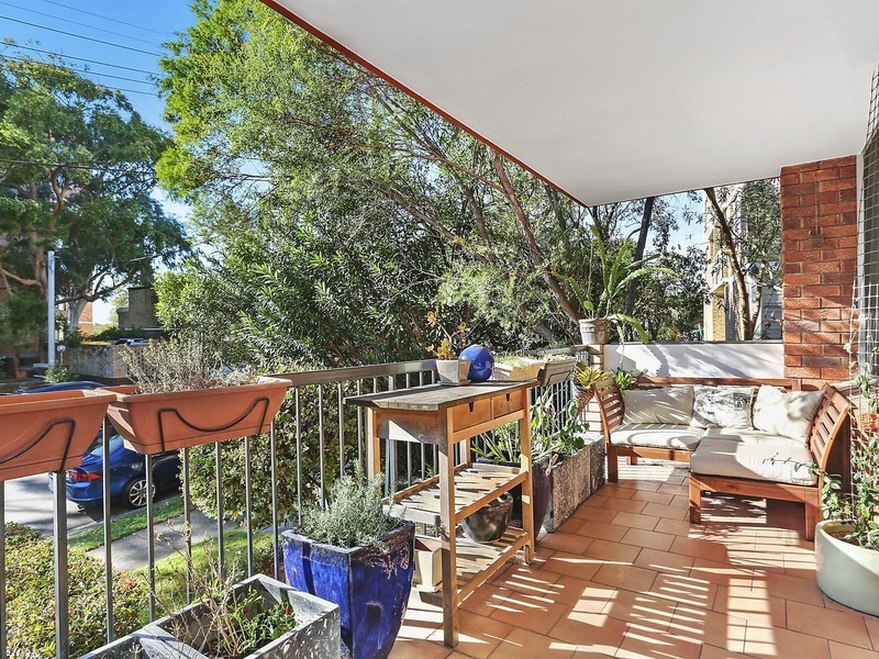 3/3A Bortfield Drive, Chiswick NSW 2046