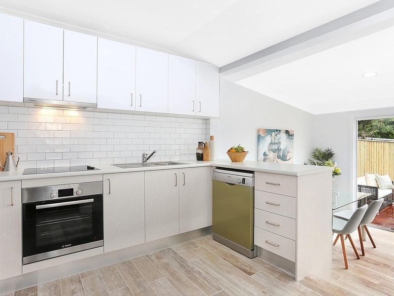 2 Cook Street, Tempe NSW 2044