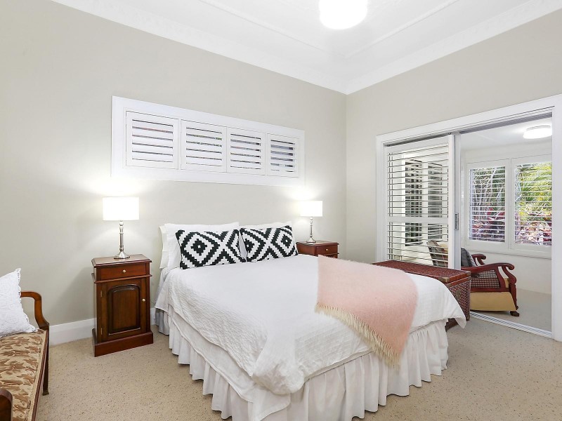 10 Lanark Avenue, Earlwood NSW 2206