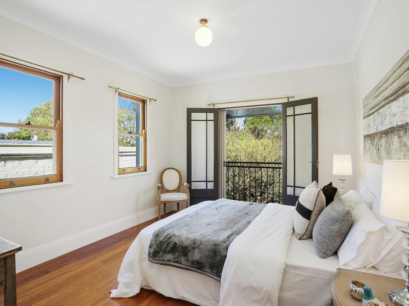 35 Gould Avenue, Lewisham NSW 2049