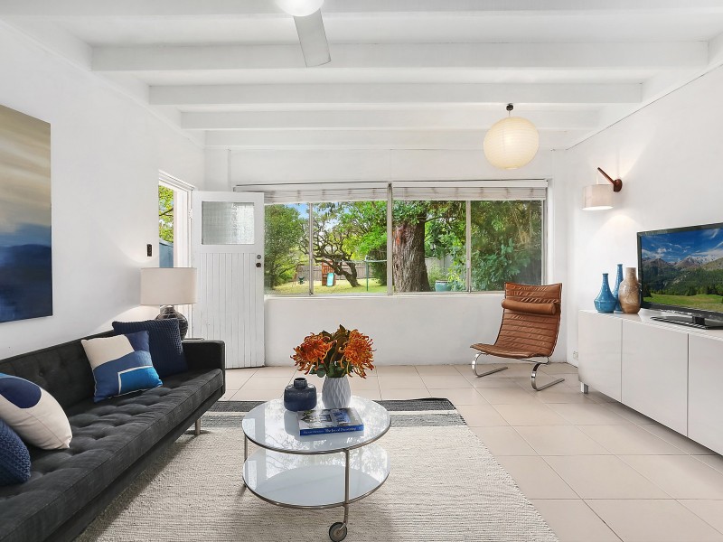 98 Caroline Street, Kingsgrove NSW 2208
