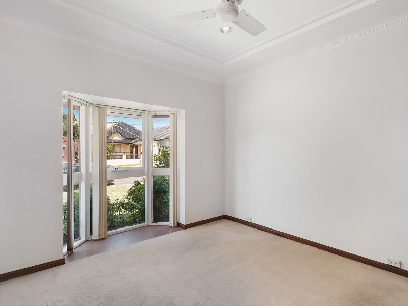 5 John Street, Bexley NSW 2207