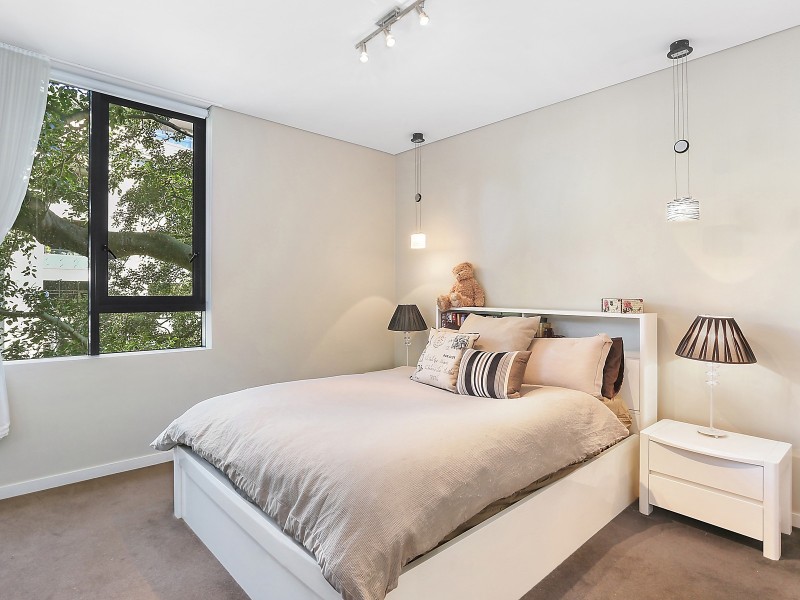 410/1 Sterling Circuit, Camperdown NSW 2050