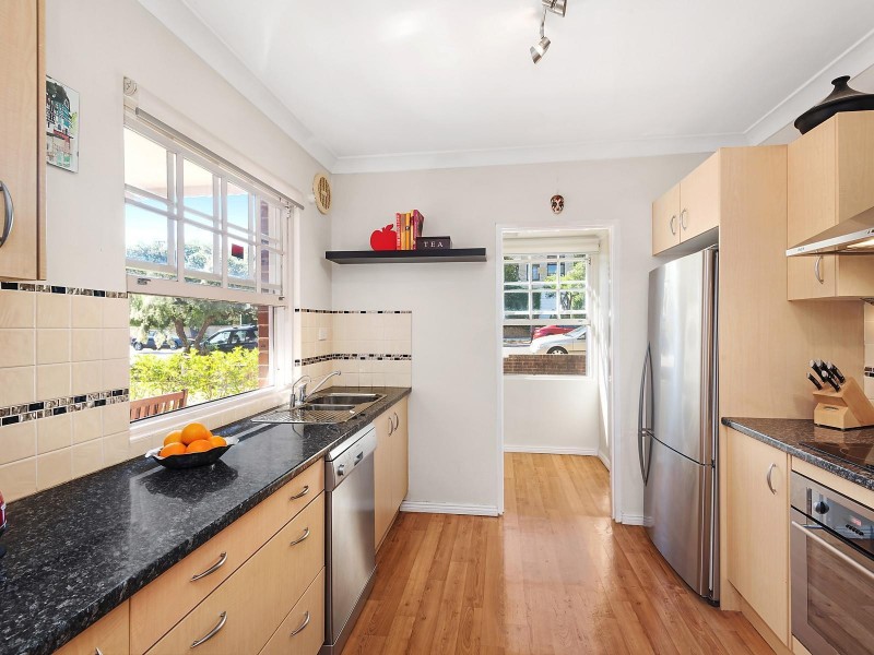 2/12 Pembroke Street, Ashfield NSW 2131