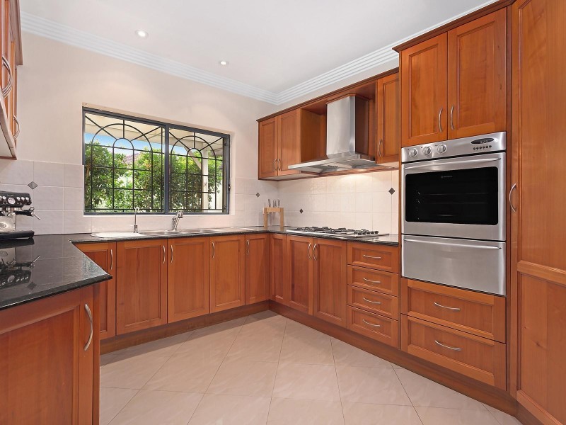 39 Northcote Street, Canterbury NSW 2193