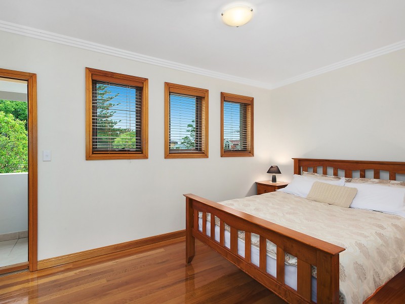 2A View Street, Marrickville NSW 2204