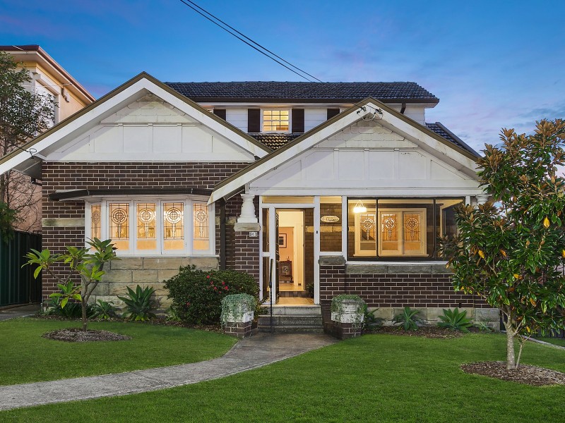 3 Earlwood Avenue, Earlwood NSW 2206 McGrath Inner West Sold