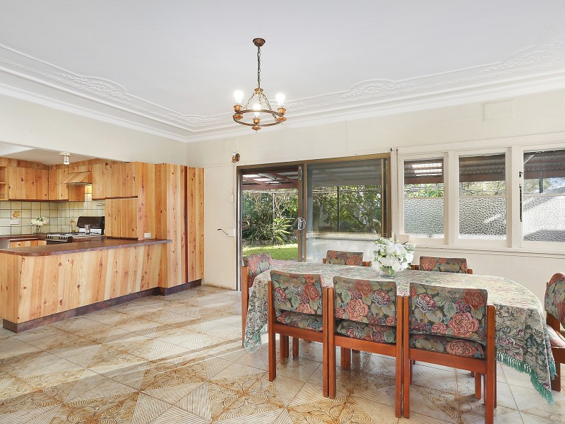 3 Earlwood Avenue, Earlwood NSW 2206