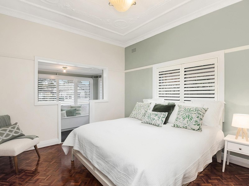 10 Permanent Avenue, Earlwood NSW 2206