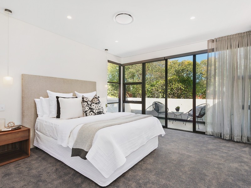 2 Coneill Place, Forest Lodge NSW 2037