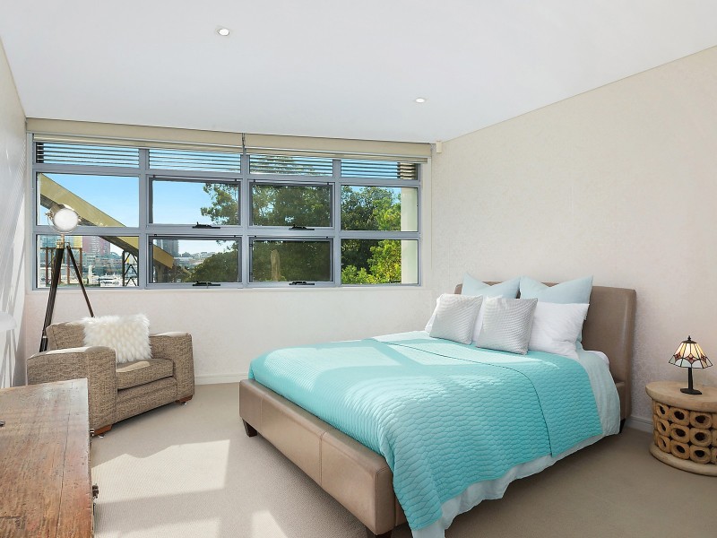 4/84 Wentworth Park Road, Glebe NSW 2037