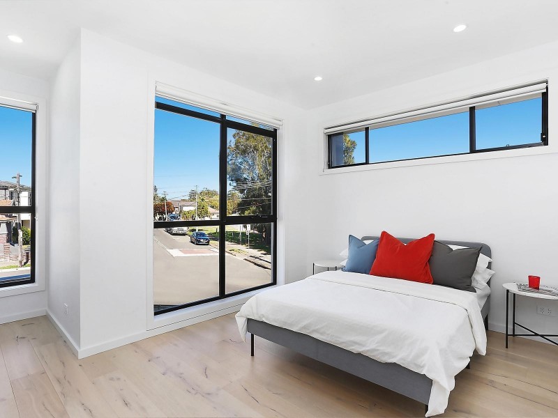 2D Narani Crescent, Earlwood NSW 2206