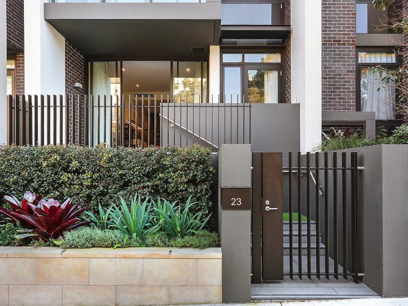 23 Minogue Crescent, Forest Lodge NSW 2037