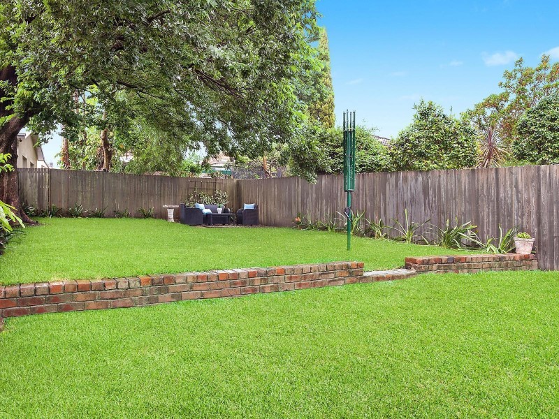 23 School Parade, Marrickville NSW 2204