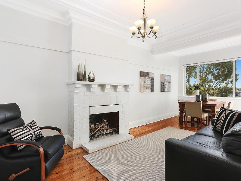 42 Twyford Avenue, Earlwood NSW 2206