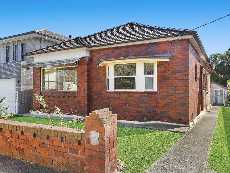 13 Gornall Avenue, Earlwood NSW 2206